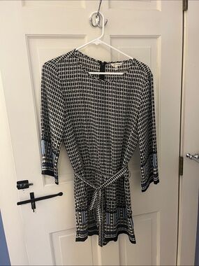 Max studio stylish romper with tie waist and 3/4 sleeve. Worn one time!